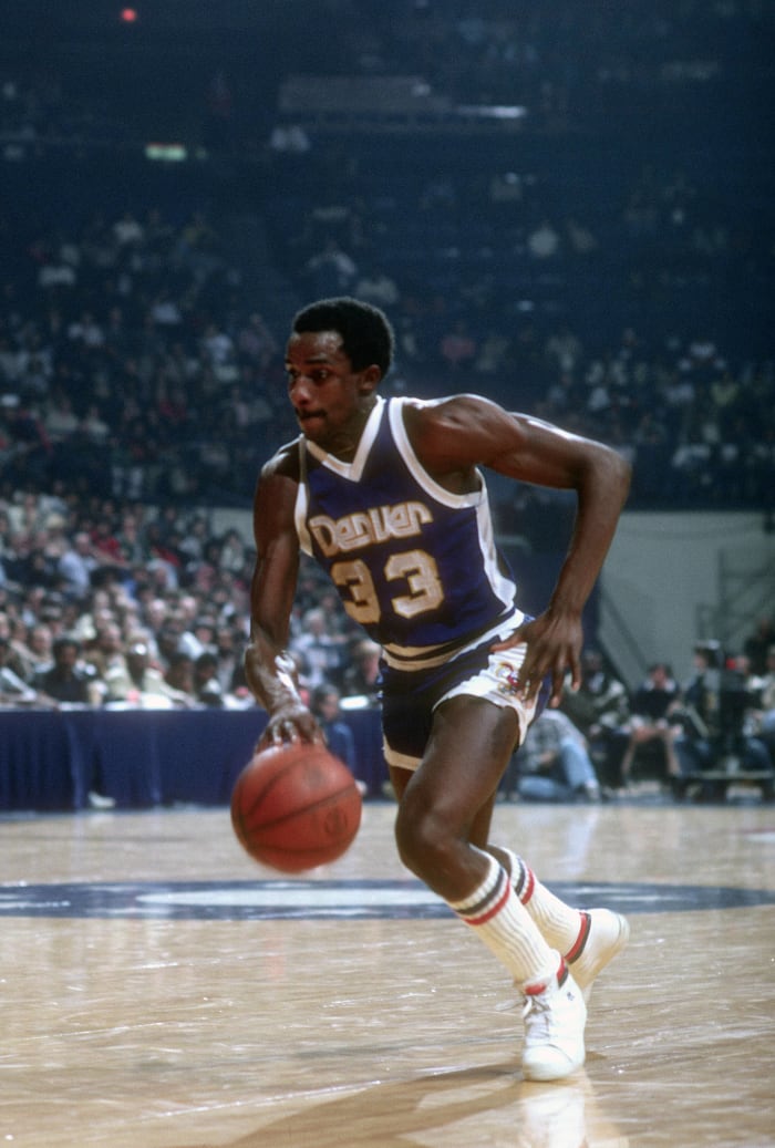 David Thompson's 73-point outing not enough for scoring title or a win