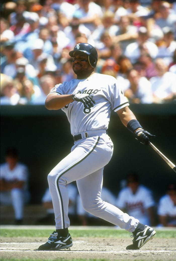 Chicago White Sox slugger Albert Belle watches as fans and emergency  News Photo - Getty Images