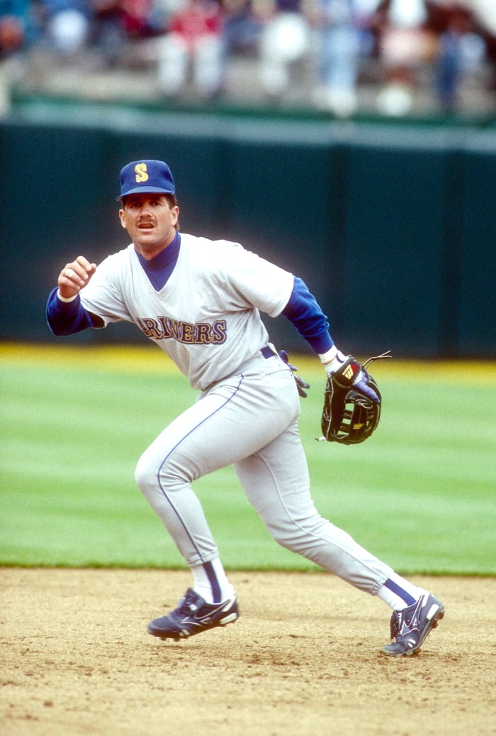 Edgar Martinez - 1987-2004 (68.4 WAR)