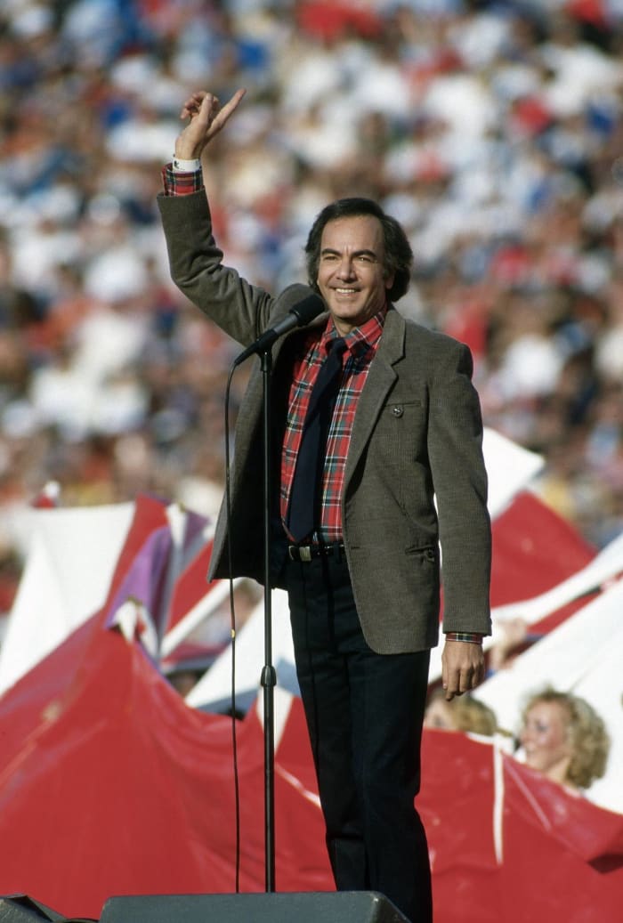 Super Bowl XXI: Neil Diamond