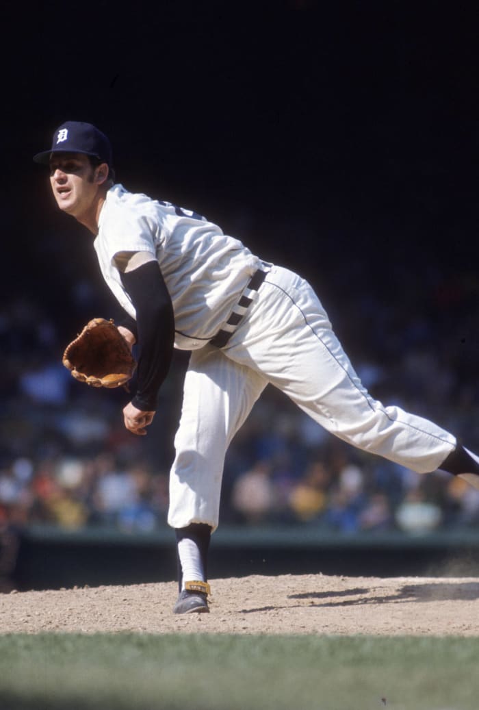 Mickey Lolich 1963-1975 (46.9 WAR)