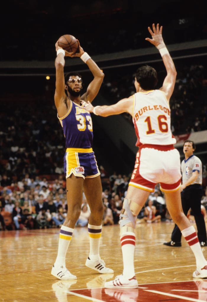 Kareem Abdul-Jabbar (24,176)