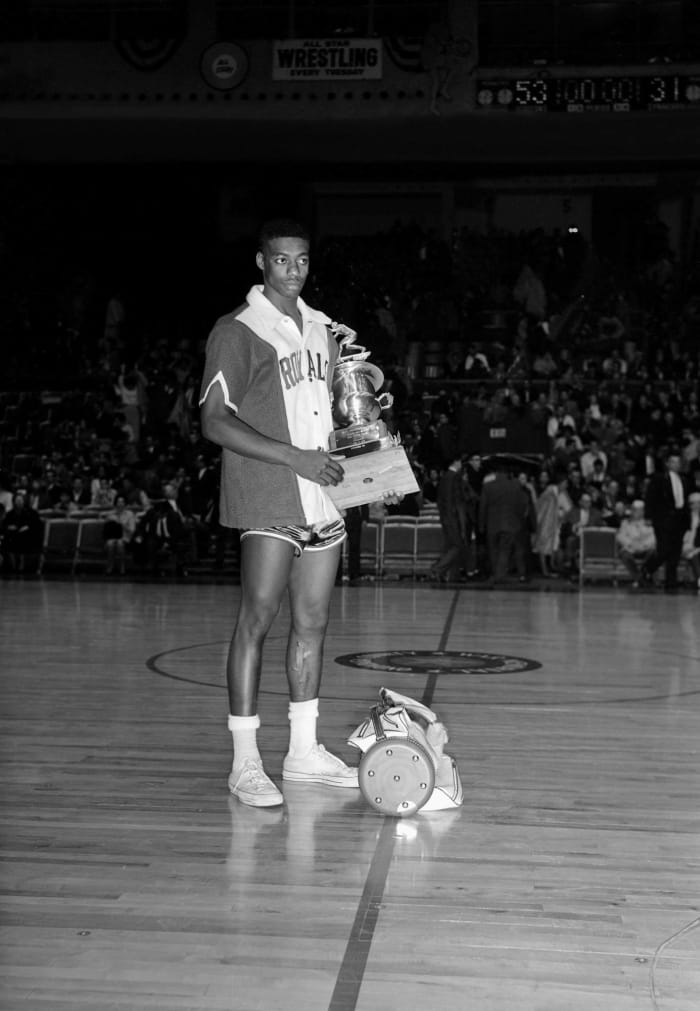 Oscar Robertson (1961)