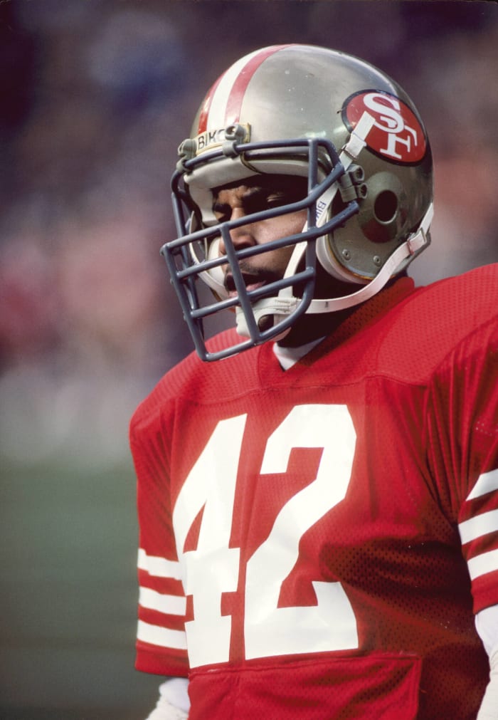 The defensive leader of the 49ers dynasty