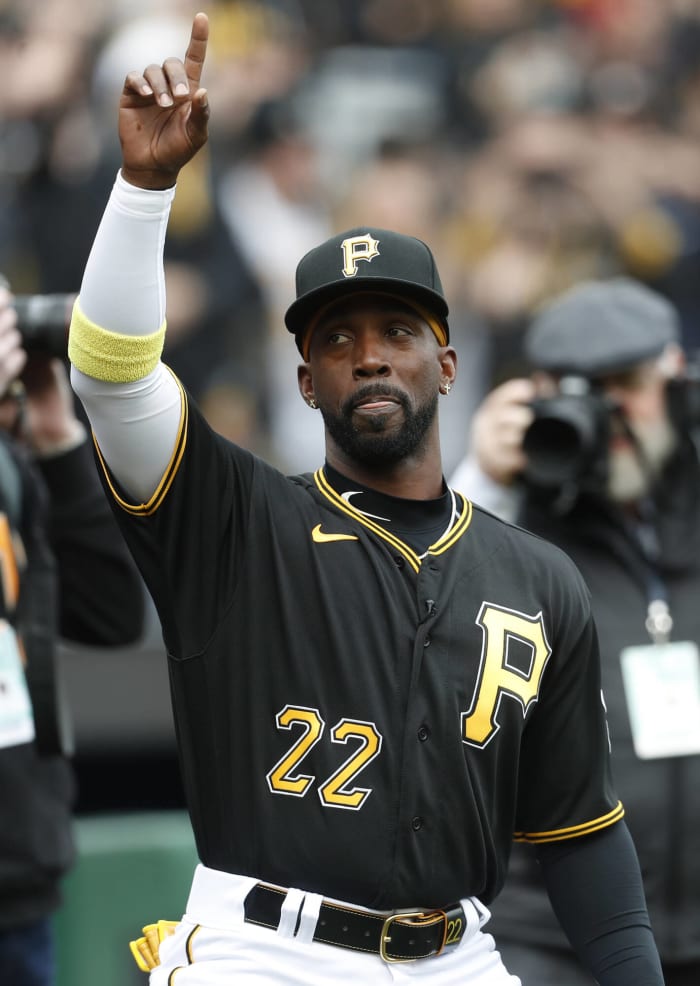 The best players to wear every jersey number in Pirates history