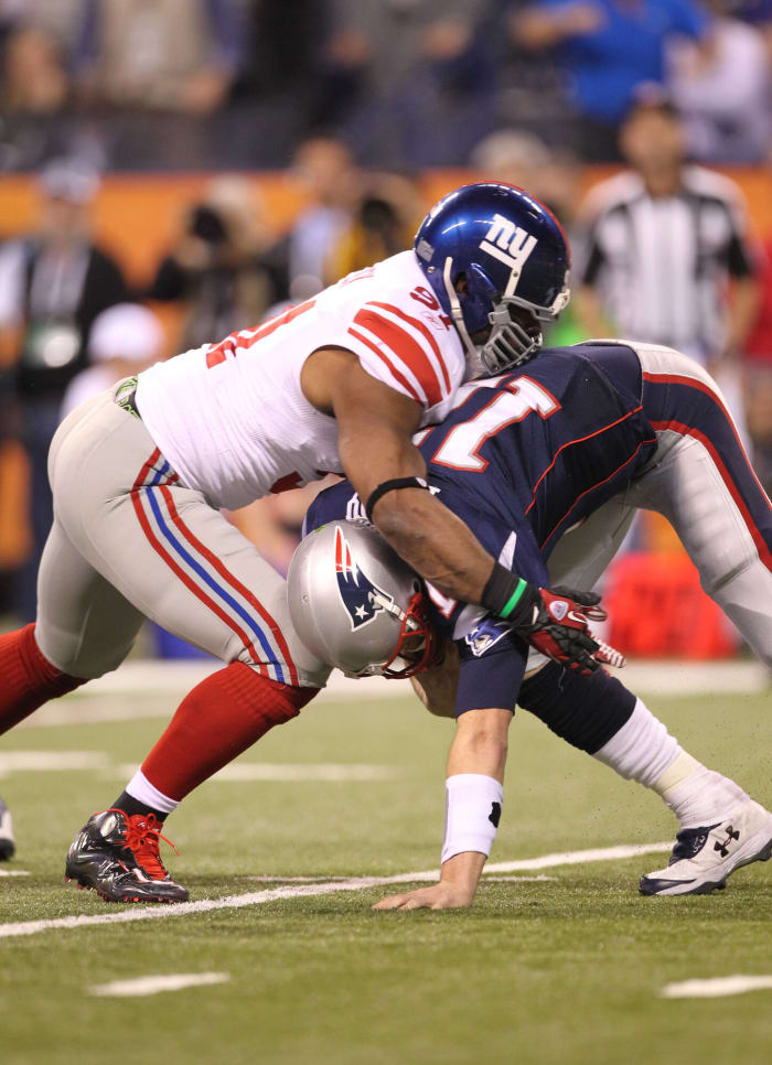 Justin Tuck (AV: 67)