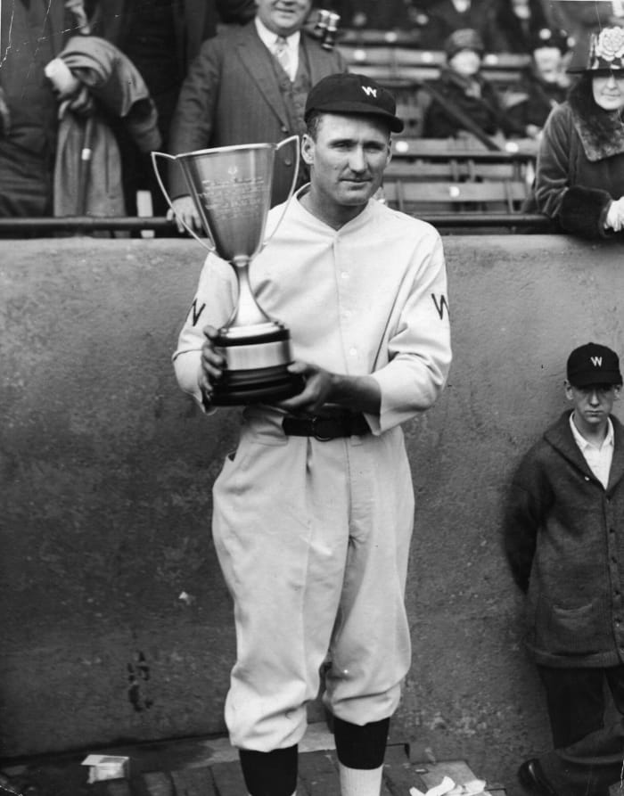 Walter Johnson 1907-1927 (165.1 WAR)