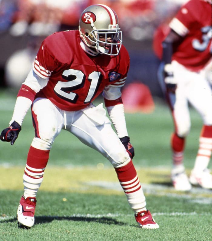 1994: 49ers sign Deion Sanders