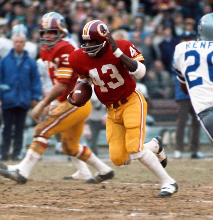 1972 MVP: Larry Brown, RB, Washington Redskins
