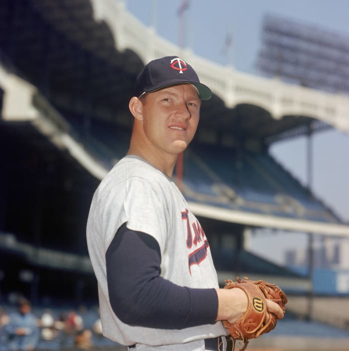 Jim Kaat 1959-1973 (35.6 WAR)