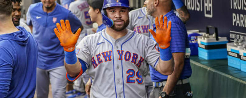 Unlikely Outfielder Stepping Up for New York Mets - Sports