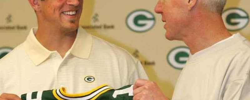 Former Packers executive tells story about how Ted Thompson fell in love with Aaron Rodgers