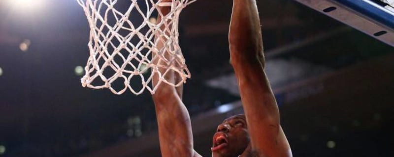  Phoenix Suns Reportedly Sign 17-Year NBA Player