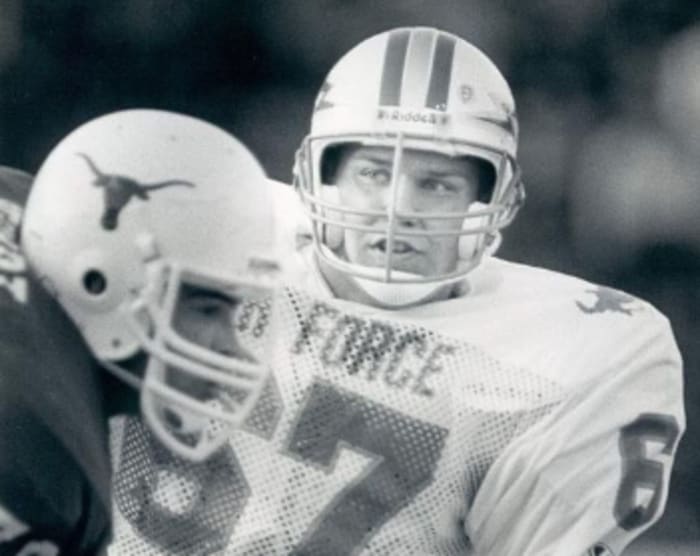 Linebacker: Terry Maki, Air Force (1983-'86)