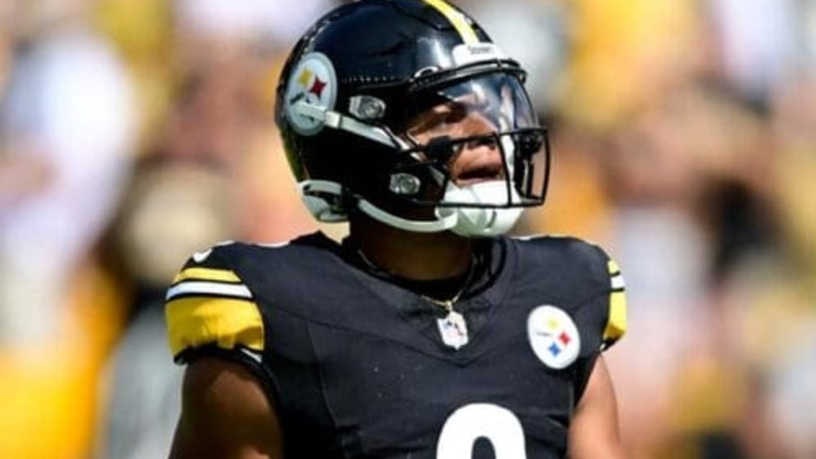 Big Ben Would Stick with Justin Fields as Steelers Starter: ‘I Don’t Think It’s Time to Pull the Plug’