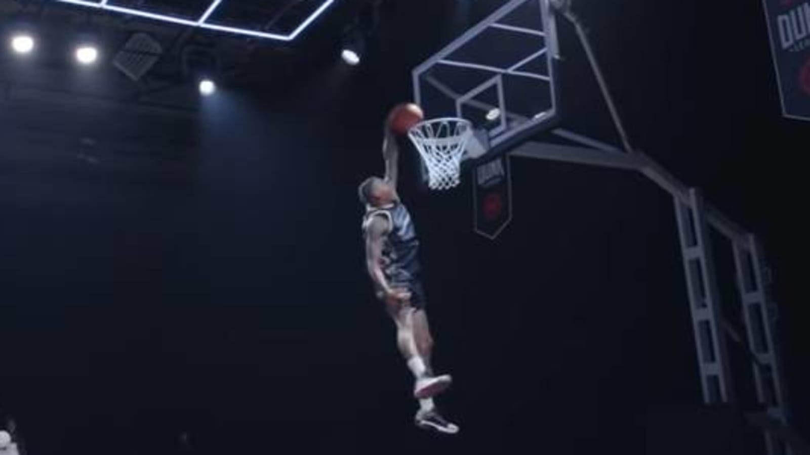 Watch: Dunk League Season 3, Episode 4 - "Twist on a Classic"