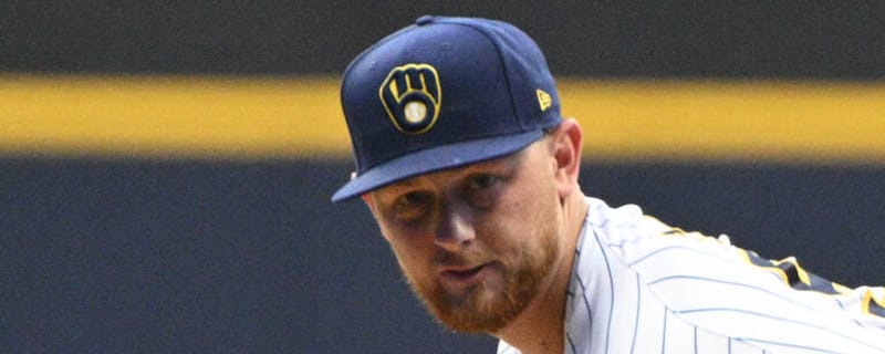 Brewers' Eric Lauer rips front office after Josh Hader trade