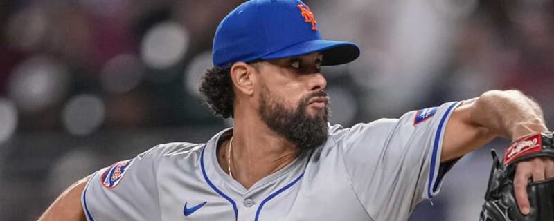Jorge Lopez issues classy statement following Mets incident