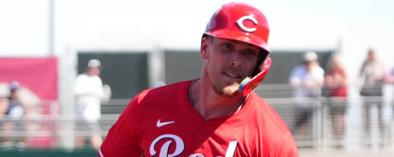 Reds catcher to begin season on injured list