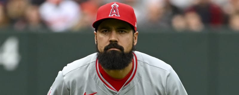 Angels 3B, former All-Star goes on injured list again