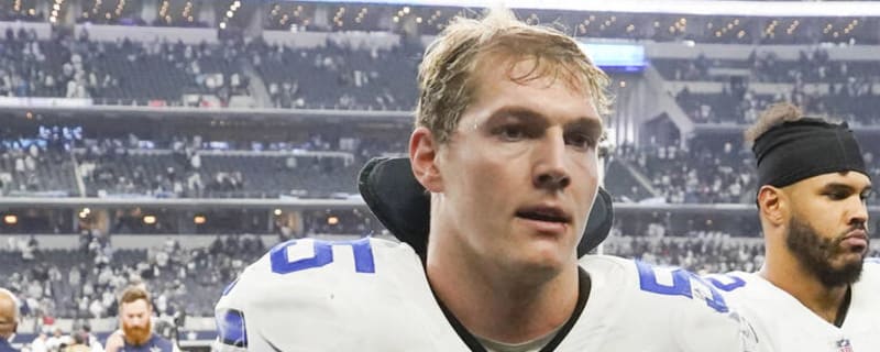 Cowboys misspell linebacker Vander Esch's name on jersey