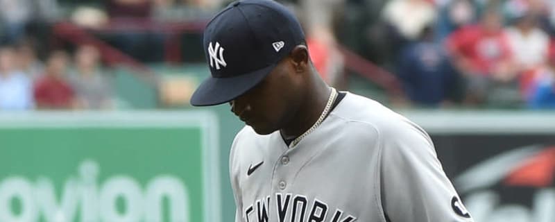 Yankees blow 4-0 lead to Red Sox in eighth inning for ugly loss