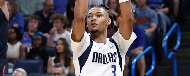 Lakers Waive Returning Vet Almost Instantly After Signing Him