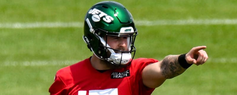 Zach Wilson benched for Chris Streveler in Jets' brutal loss to Jaguars