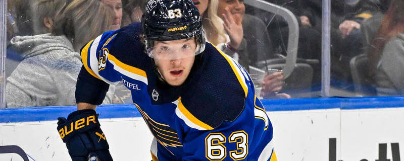 Jake Neighbours tallies twice as Blues top Blackhawks