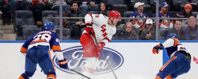 Florida Panthers talked to Carolina Hurricanes about Mikko Rantanen