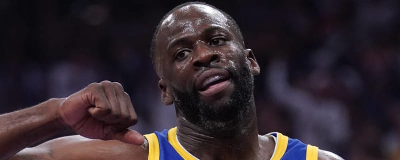 Did Draymond Green cross line by giving Mavs player tips on air?