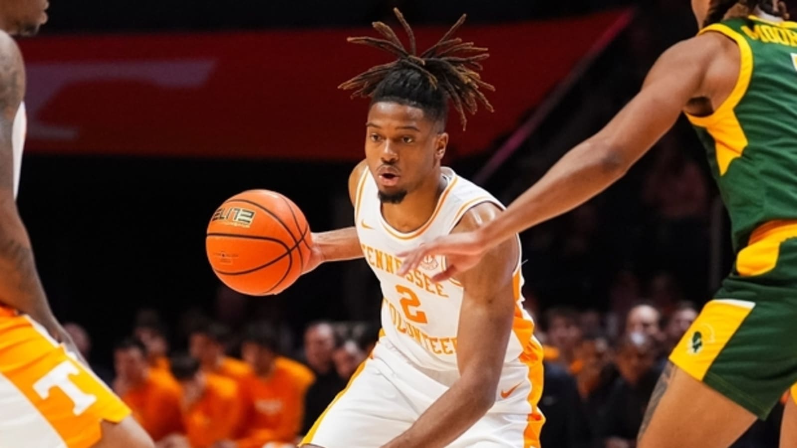 Chaz Lanier helps No. 1 Tennessee dominate Norfolk State, remain unbeaten