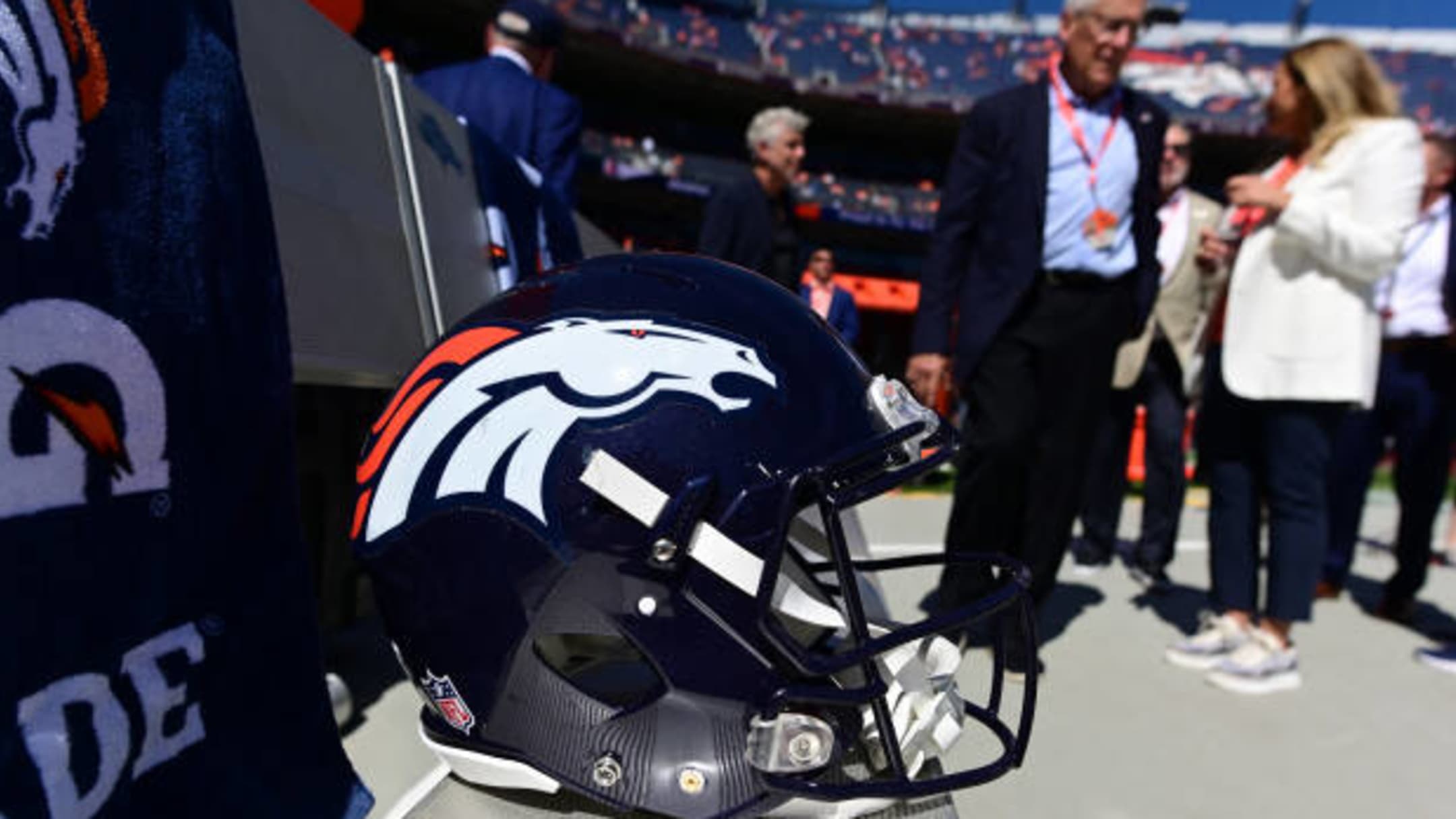 Denver Broncos' Retro Helmets & Uniforms Returning to Mile High