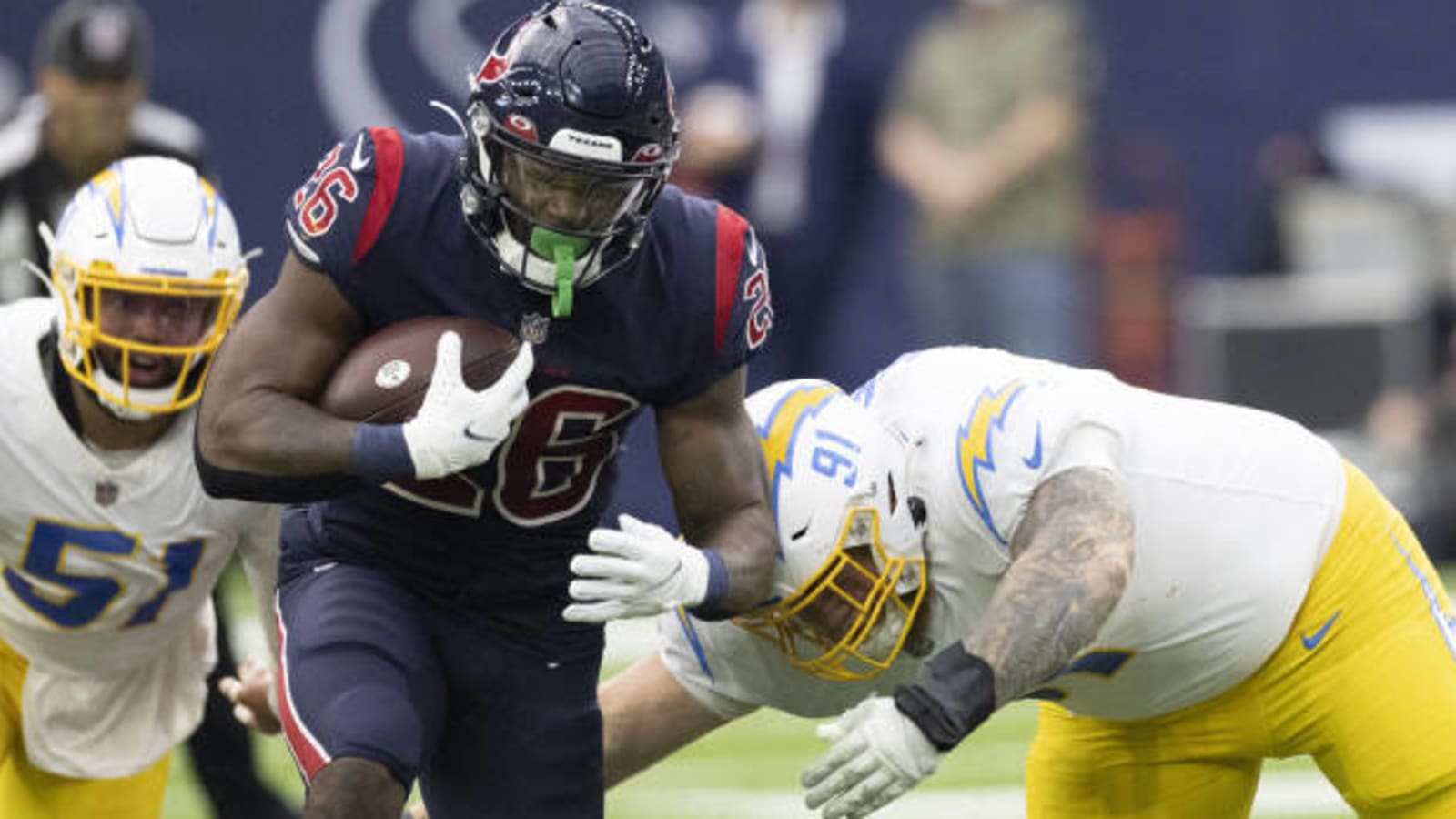 Texans-Ex Royce Freeman Signs With L.A.
