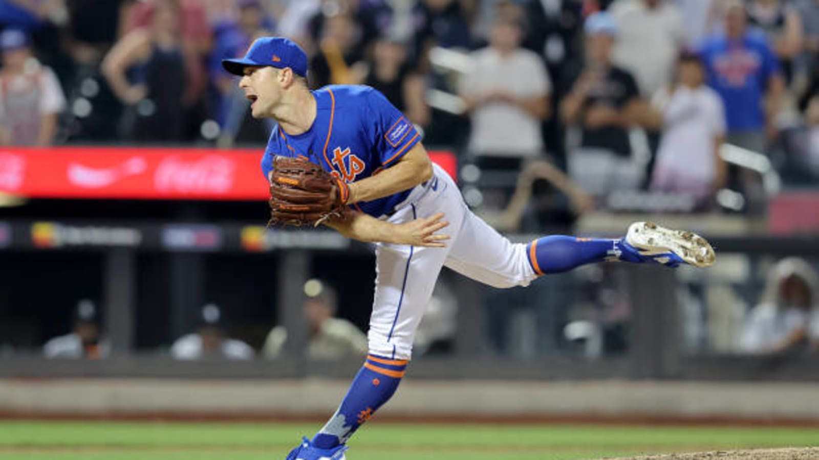 Mets Trade Star Reliever Robertson to Miami Marlins