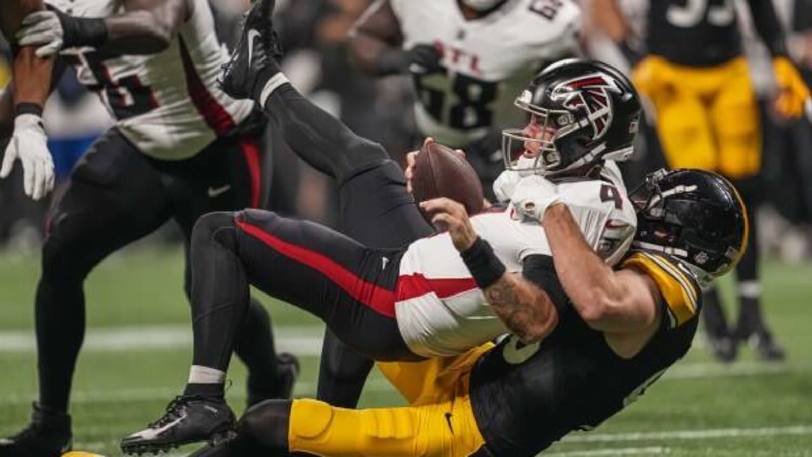 Falcons Trail Steelers After Abysmal First Half