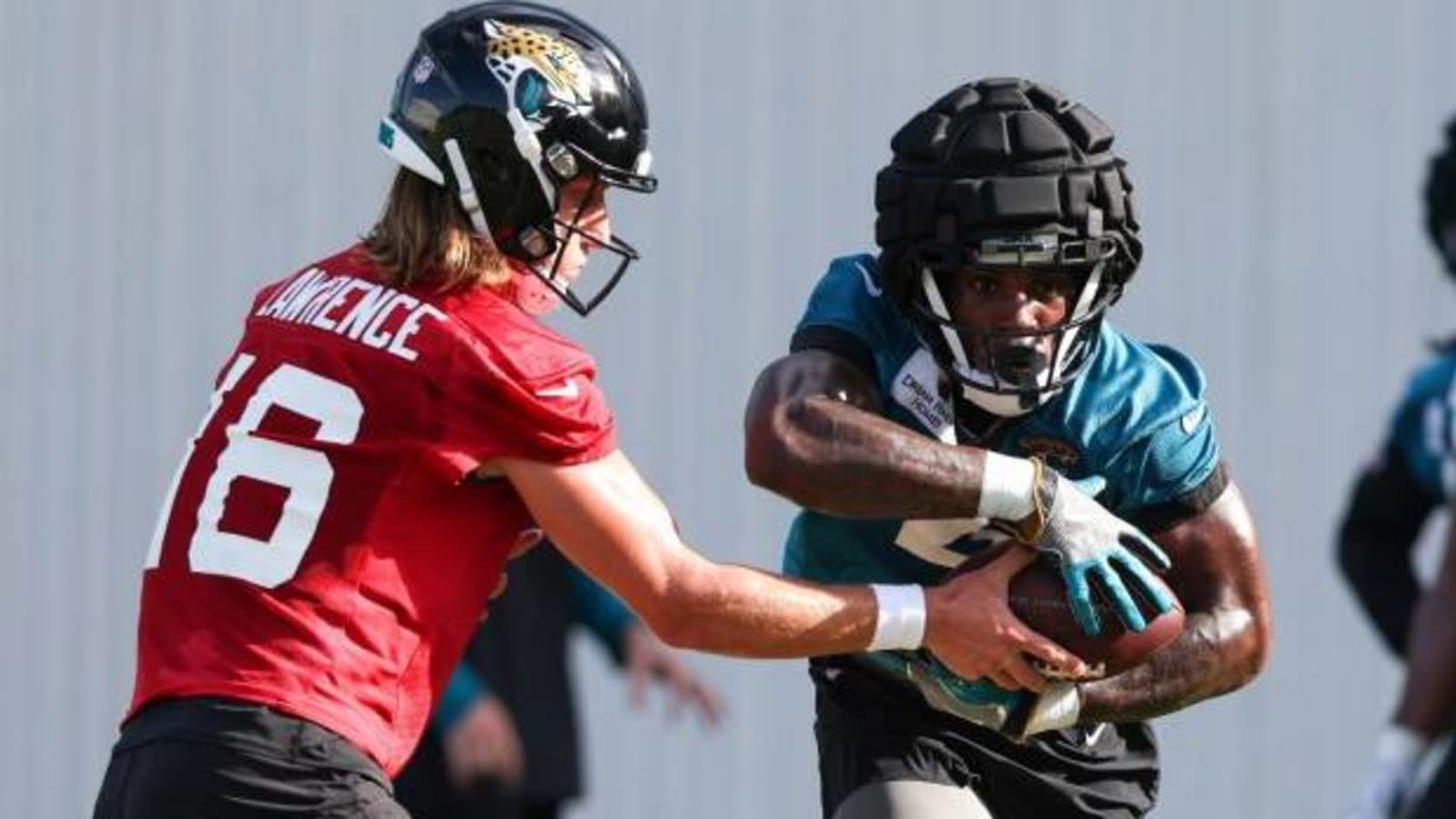 Jaguars News: Are Expectations Being Tempered For Tank Bigsby&#39;s Role?