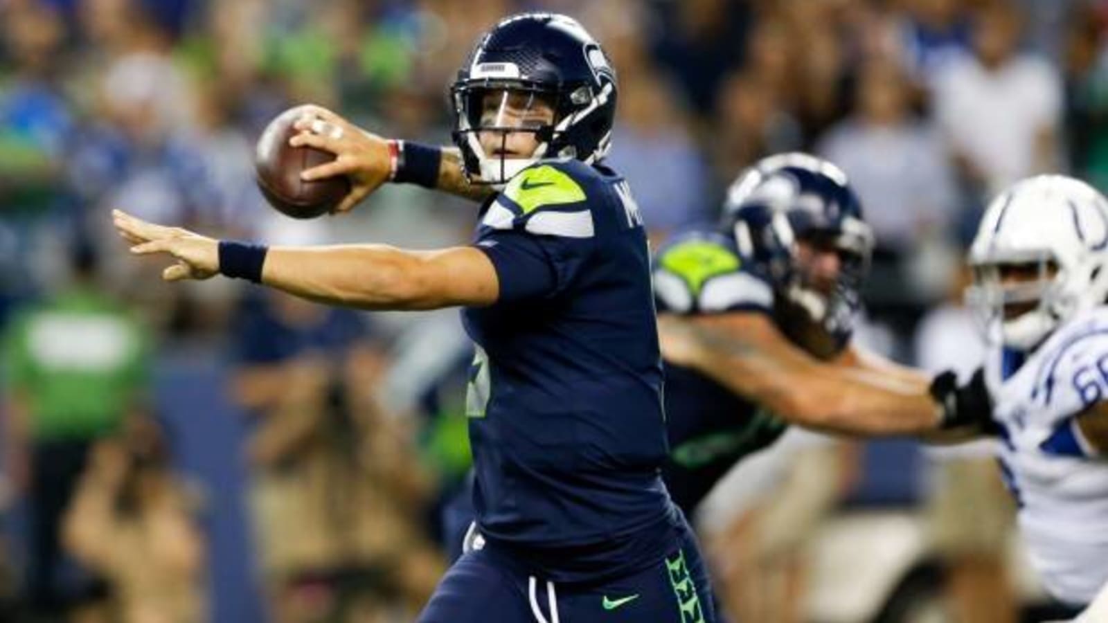 QB Using Seahawks to Move From USFL to Packers