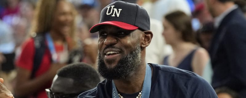 Ex-Olympic teammate takes shots at LeBron James on social media