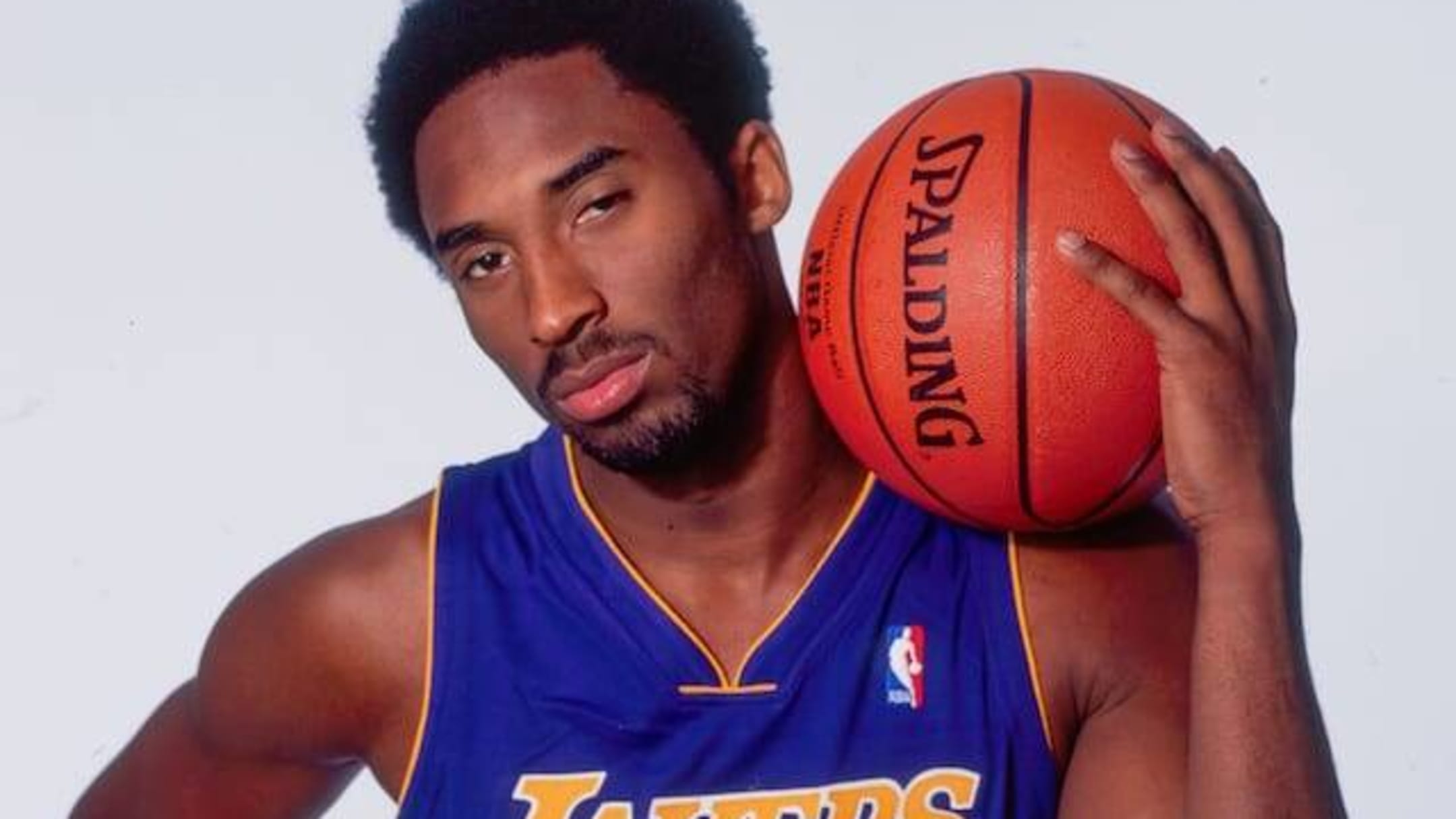 Kobe bryant red jersey hotsell