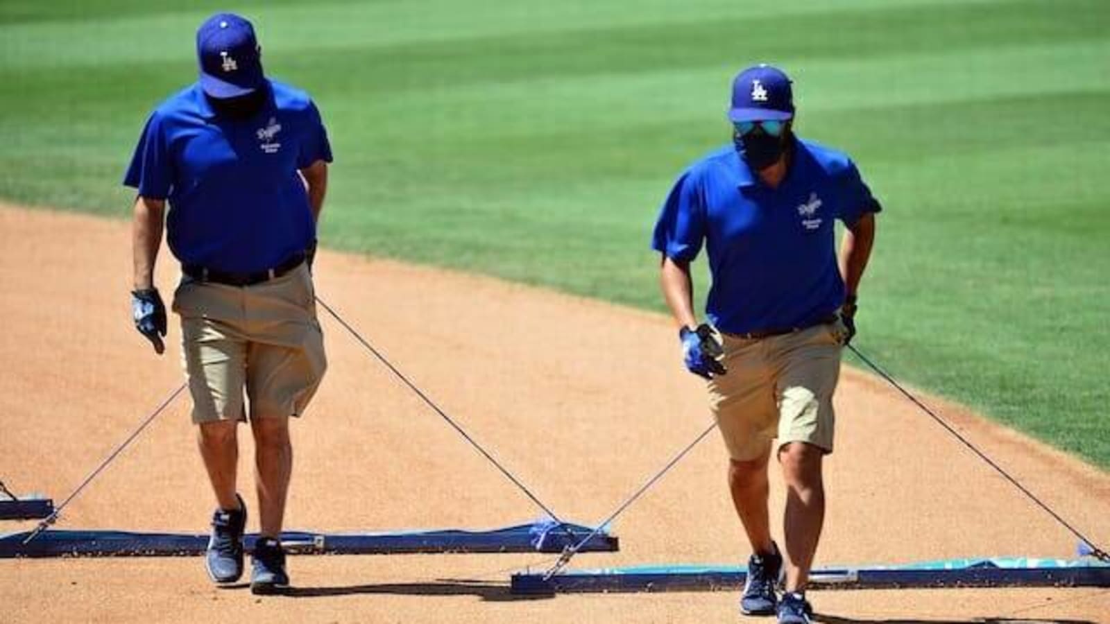 MLB To Begin Enforcing Length of Infield Dirt At Stadiums Yardbarker