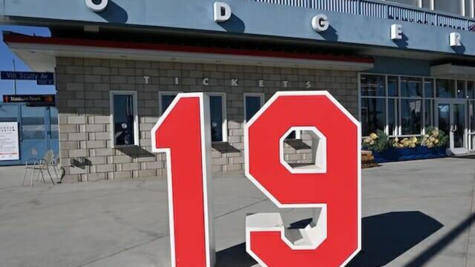 dodgers retired numbers