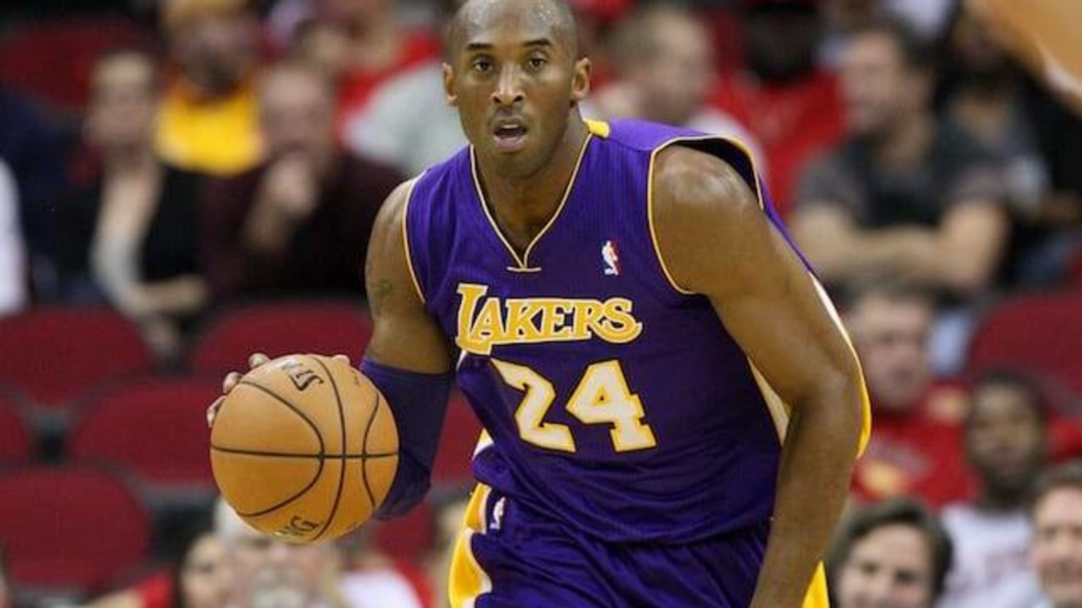 This Day In Lakers History Kobe Bryant Scores 37 Points Has Big