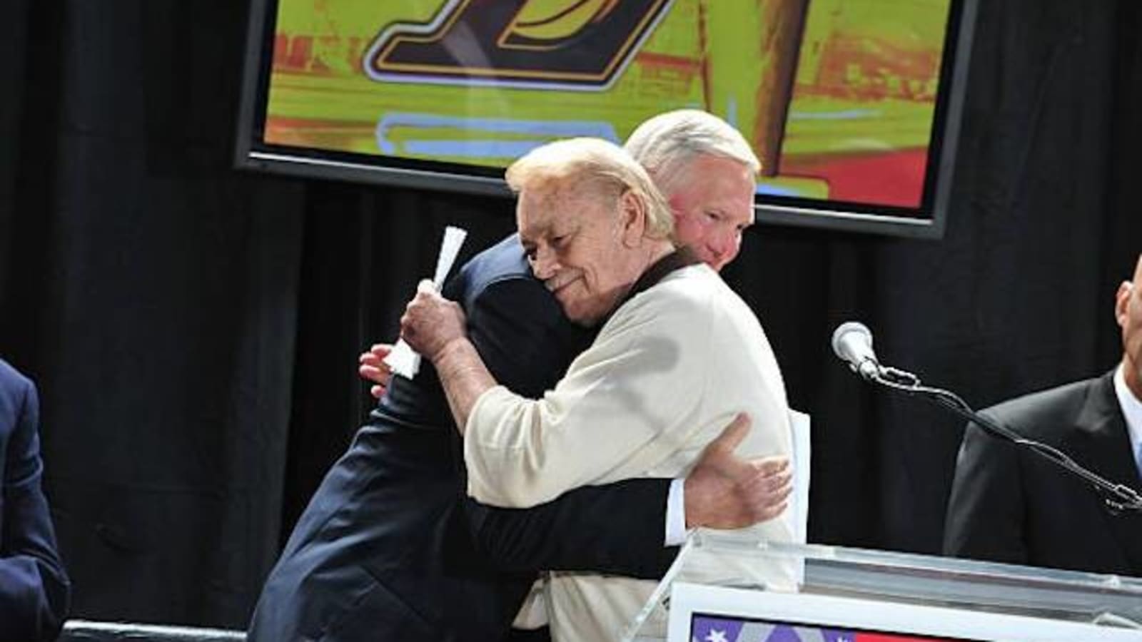  Jerry West Compares Clippers Owner Steve Ballmer To Dr. Jerry Buss