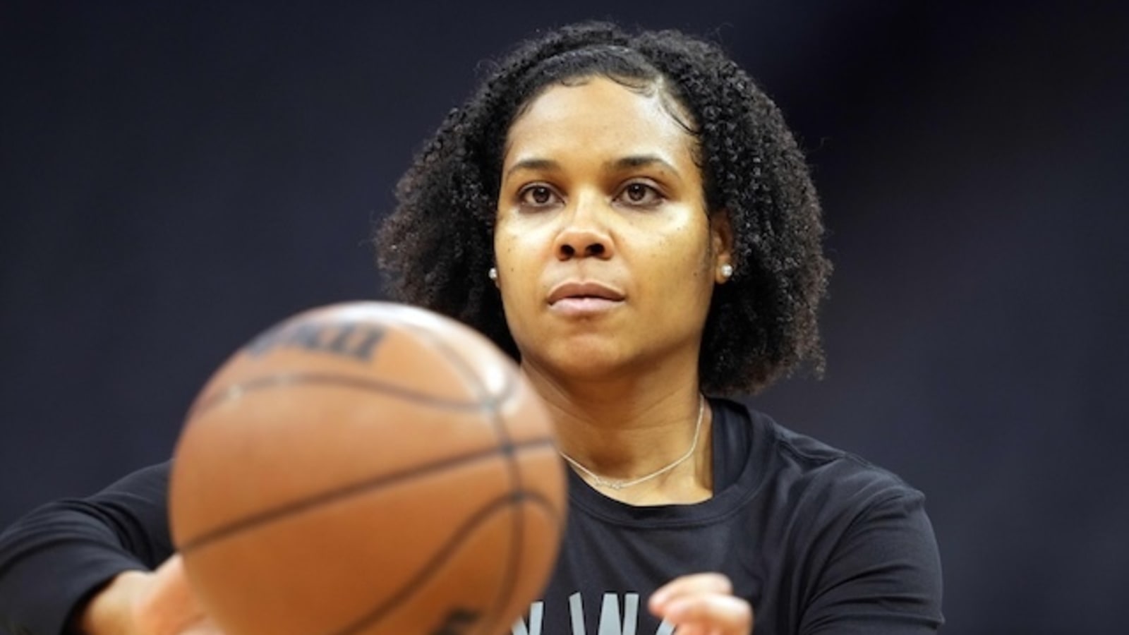  Lindsey Harding Joins JJ Redick’s Coaching Staff