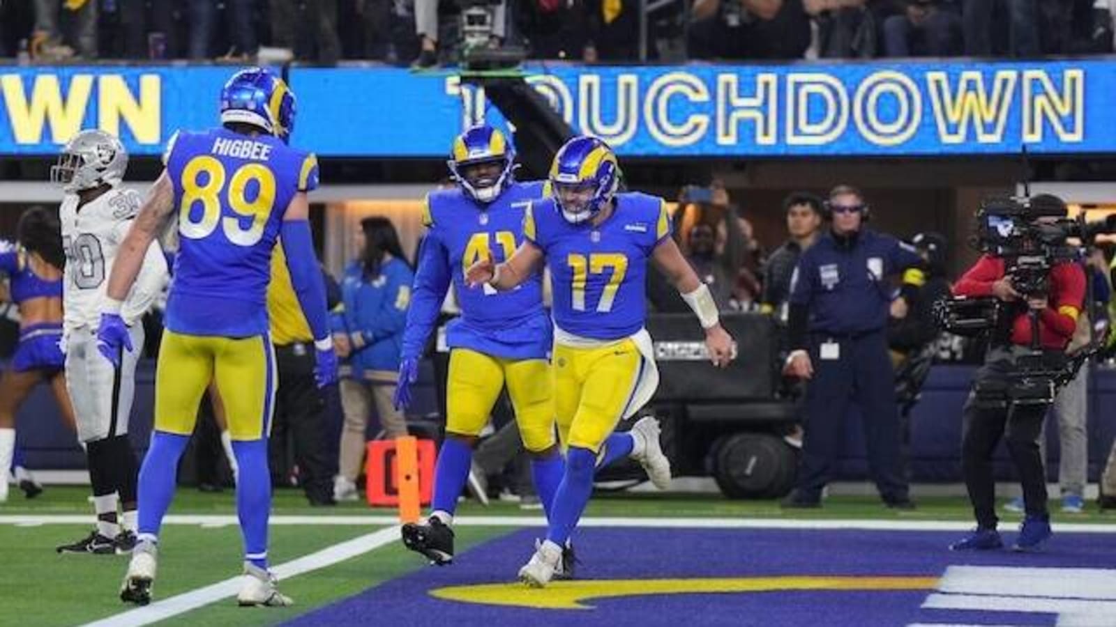 Rams Highlights & Takeaways: Baker Mayfield Leads Dramatic Fourth