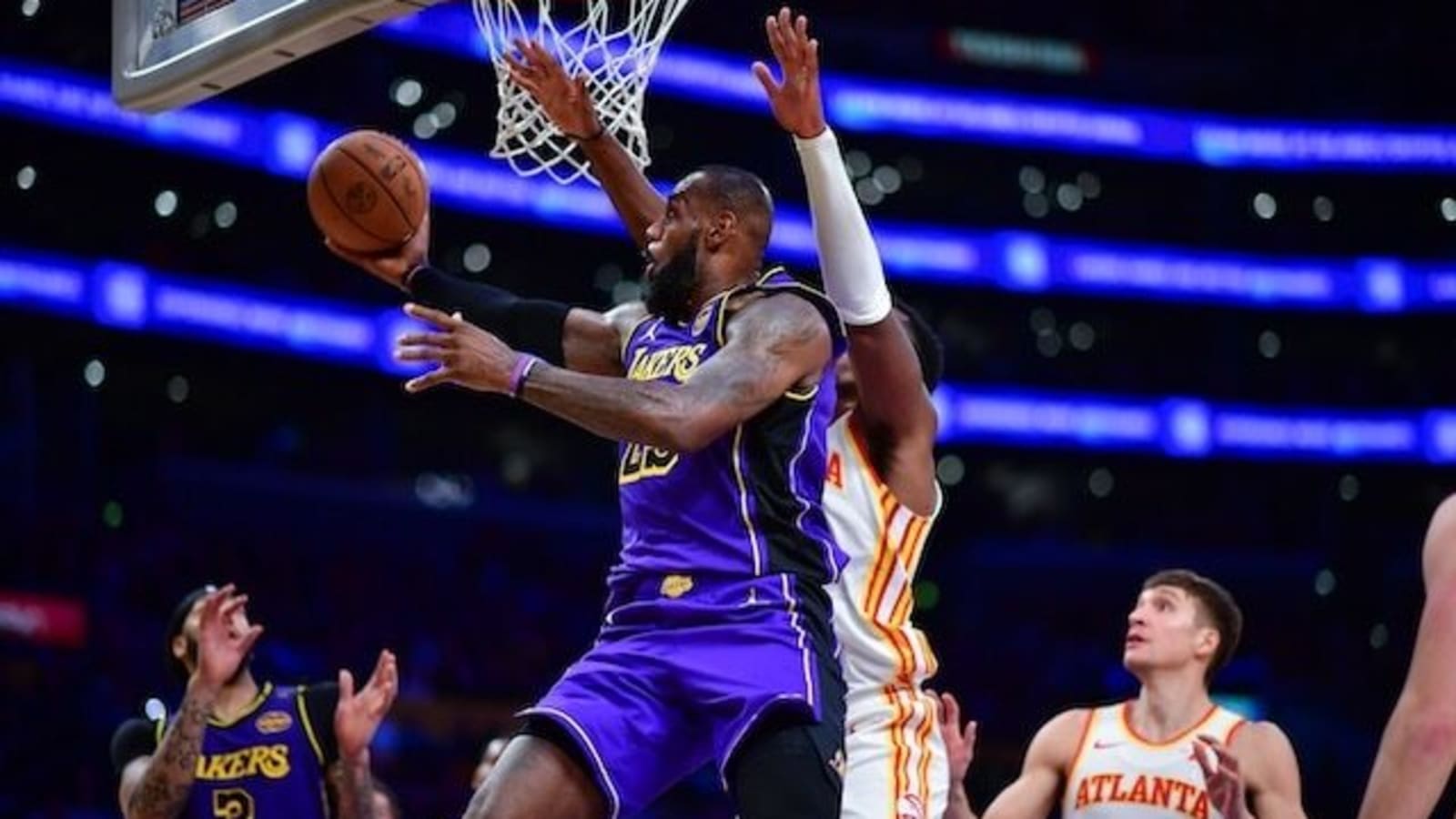  LeBron James Makes History In Win Against Hawks
