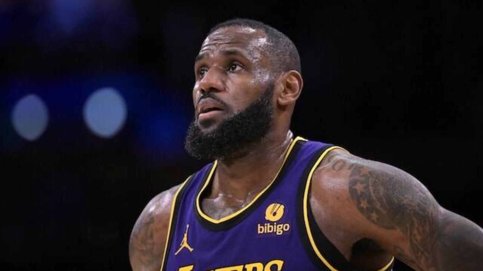 LeBron James Admits Lakers ‘Just Suck Right Now’