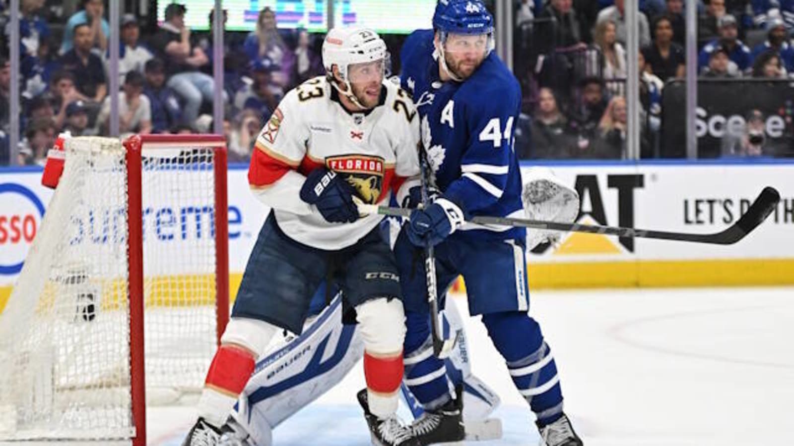 NHL Injuries: Bruins, Panthers, Kings, Canadiens, Flyers, Penguins, Lightning, Leafs, Golden Knights, Capitals and Jets