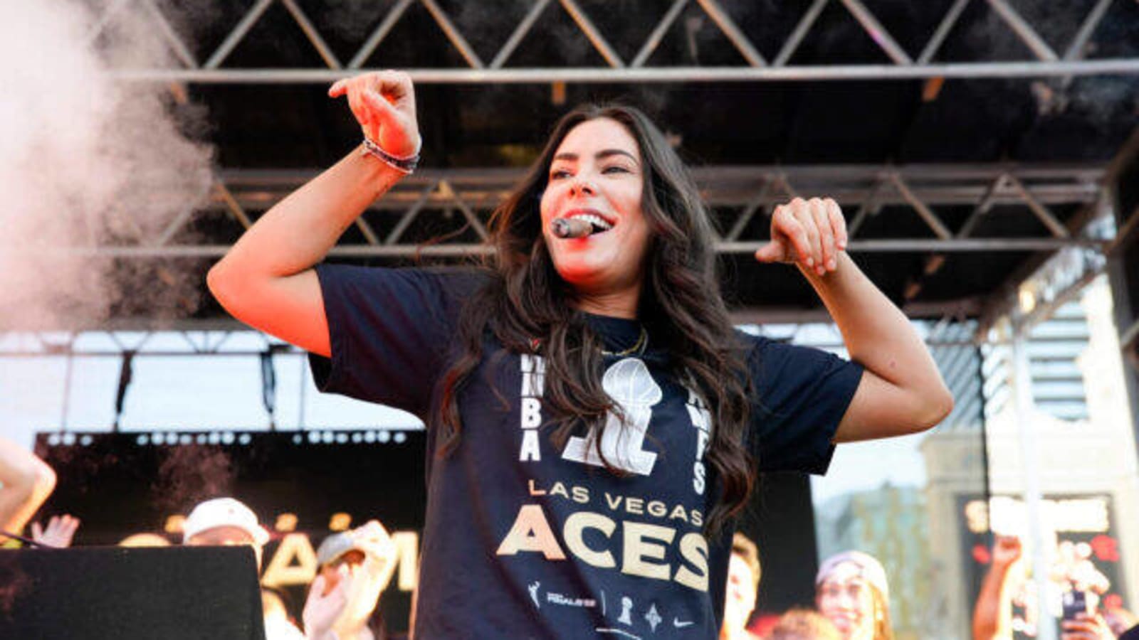 Kelsey Plum Wife Of Darren Waller Takes Shot At Josh McDaniels Kelsey Plum Wife Of Darren Waller Takes Shot At Josh McDaniels